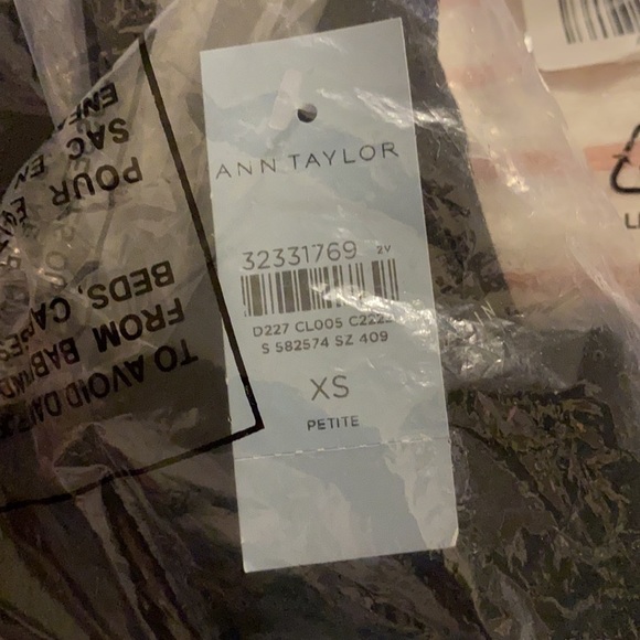 Velvet High Waist Legging - Picture 3 of 3